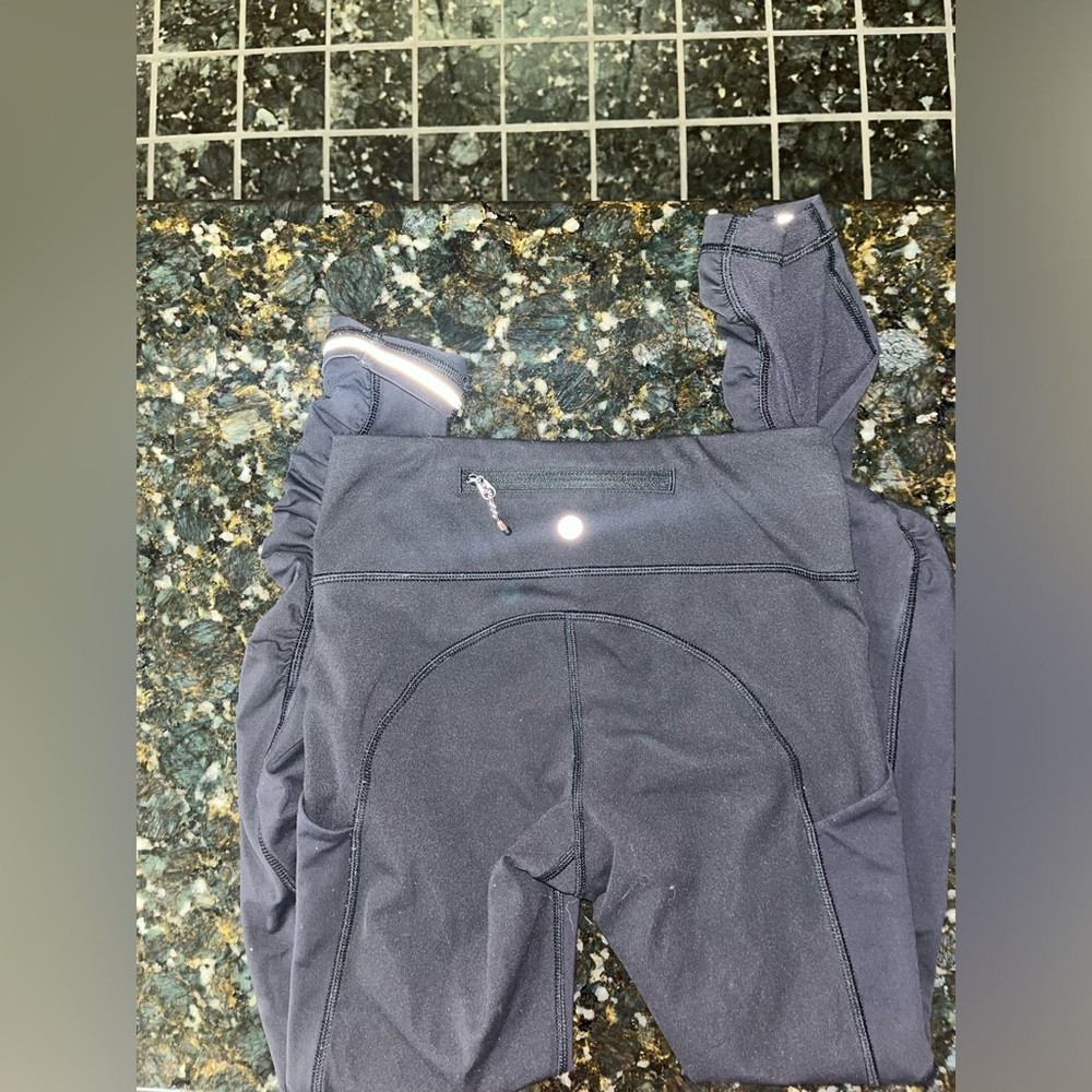 Black Lulu Lemon Leggings